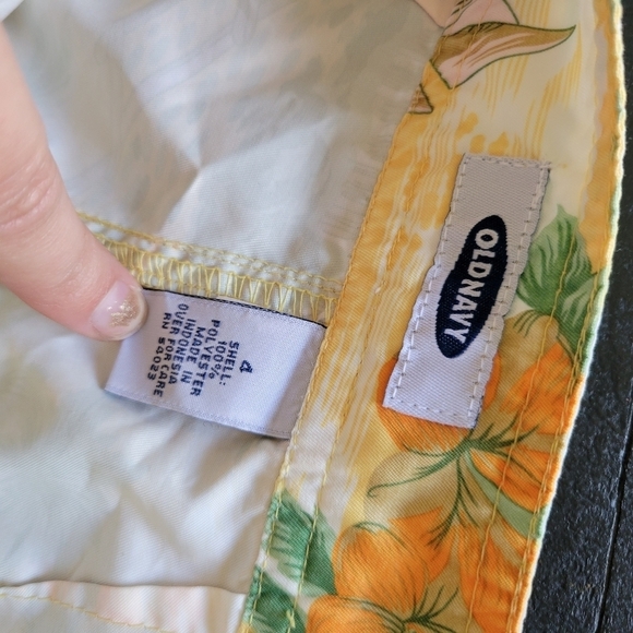 Old Navy Yellow Hawaiian Tropical Board Shorts 4 Unisex Boys Girls Swim Trunks - Picture 4 of 4